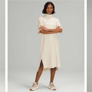 Lululemon LA Funnel Neck T-Shirt Dress - Size 12 - White Opal